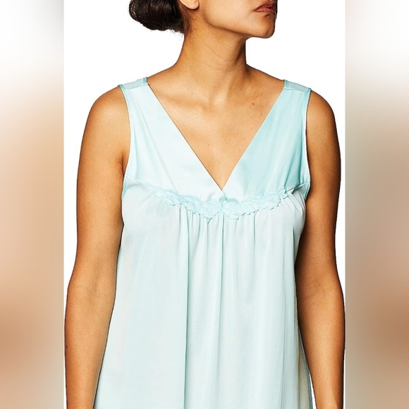 Vanity Fair Vintage Lightweight & Silky Summer Sleepgown in sz M - Picture 3 of 8